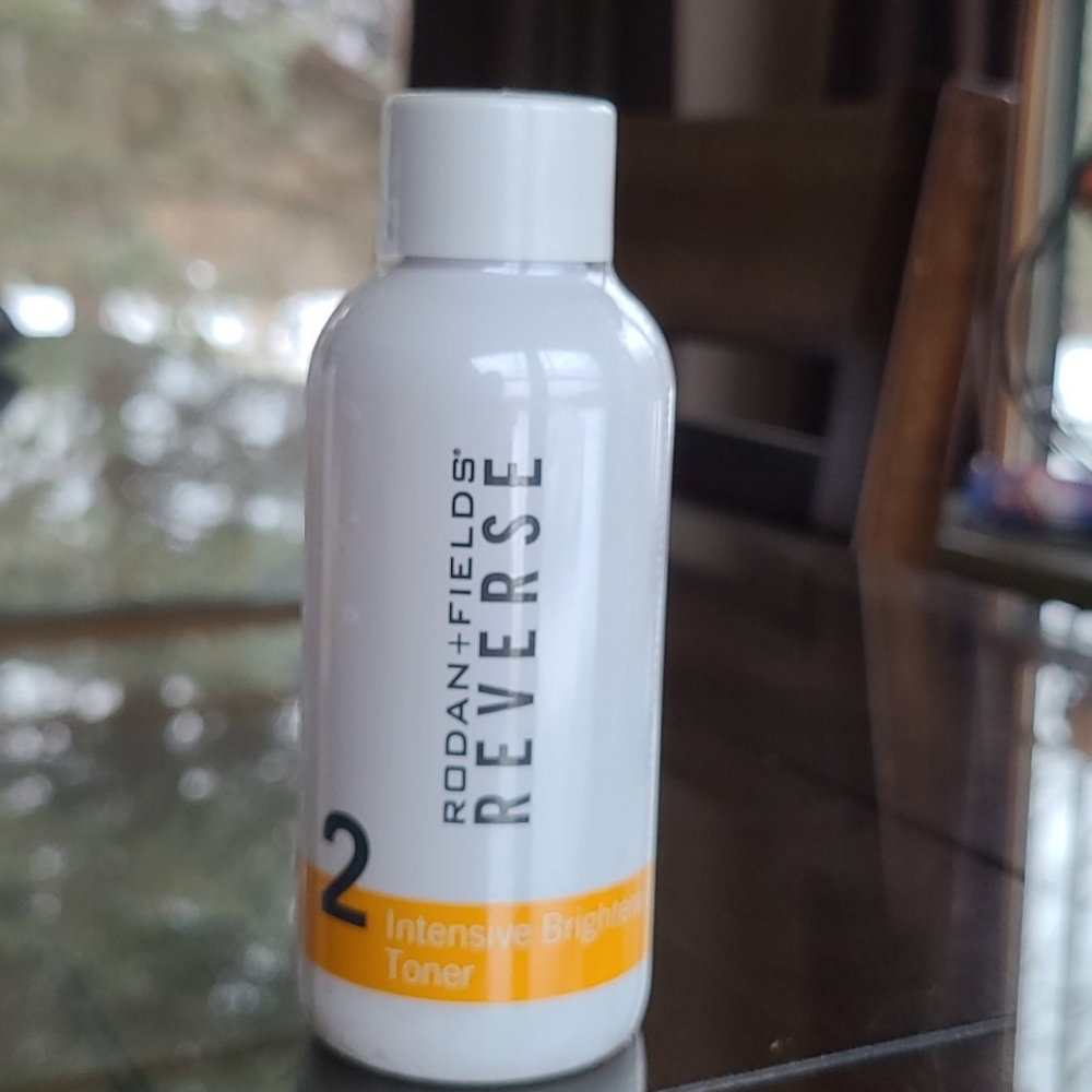 Rodan + Fields Reverse toner